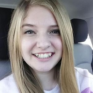 Meet your Posher, Maia